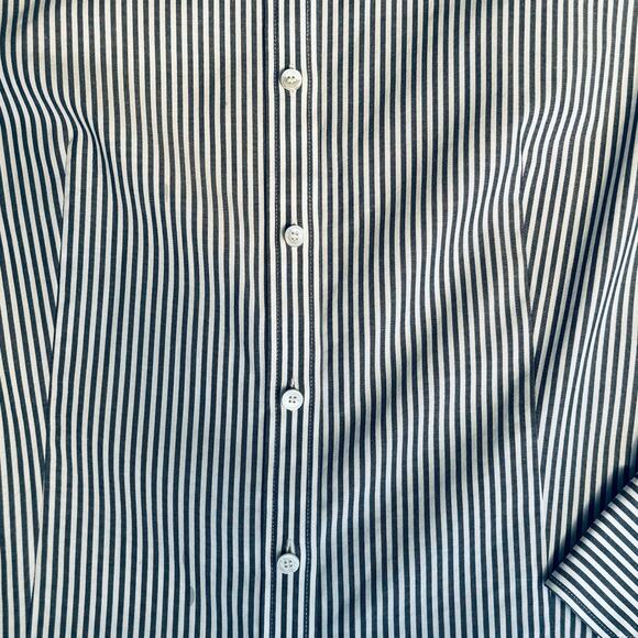 Talbots Button Up Shirt Women Sz 16 Long Sleeve Cotton Spandex Gray White Stripe - Picture 3 of 8